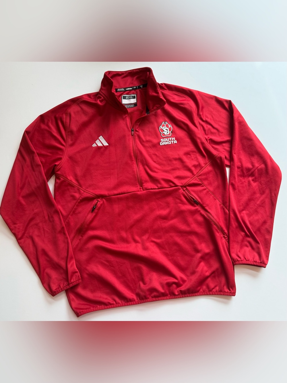 South Dakota Coyotes Men’s L Adidas Sideline Knit 1/2 Zip Pullover Red Aeroready